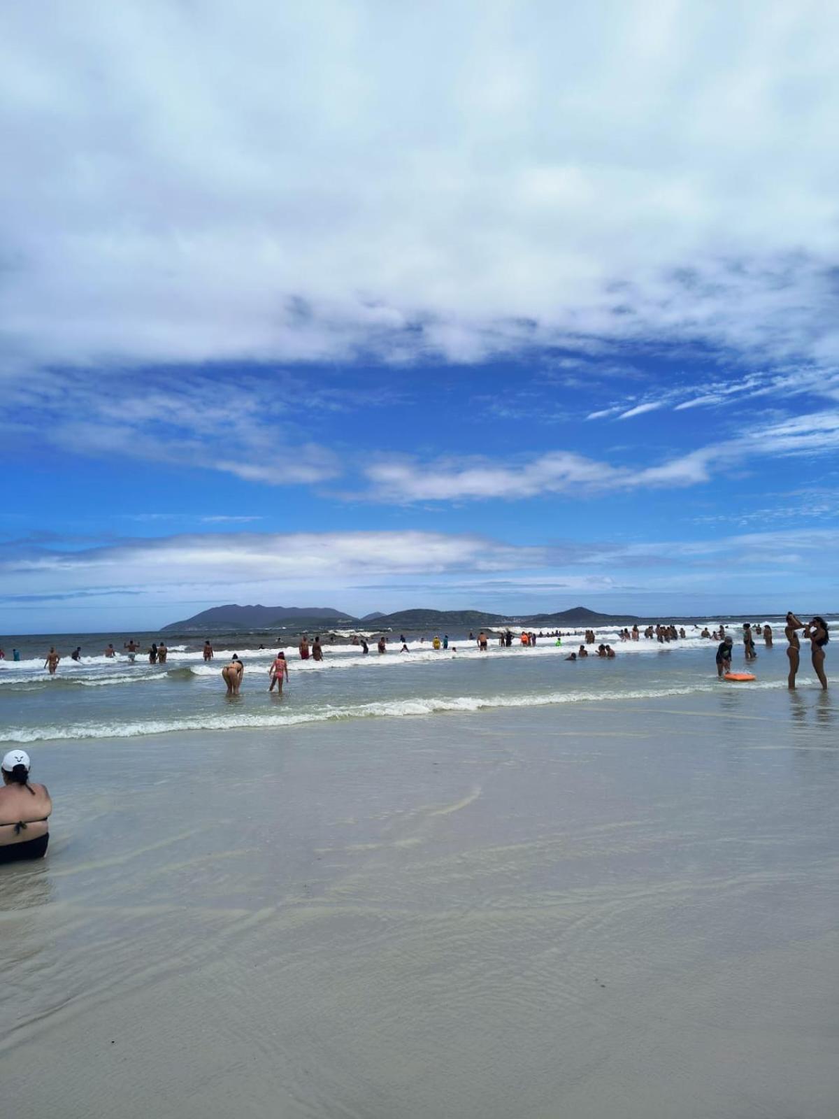 Apartamento Com Vista Para Praia Do Forte Em Cabo Frio Apartment ภายนอก รูปภาพ
